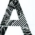 Alphabet Calligraphié plume et encre de chine noire par Trublion m2r
Grand Lettrage par forme - Lettrine - La lettre A majuscule